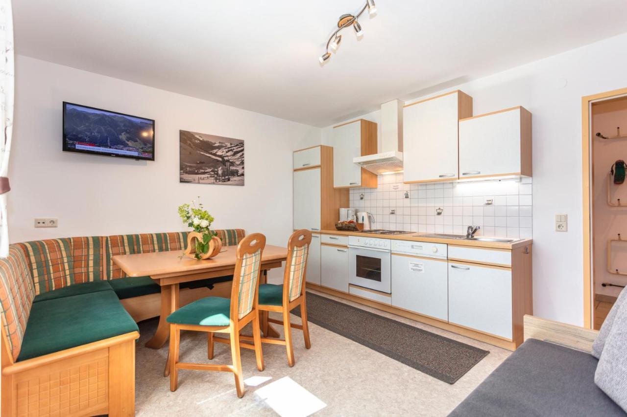Haus Schwaighofer Appartement Saalbach-Hinterglemm Buitenkant foto